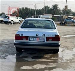 بي ام دبليو الفئة 7